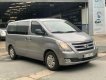 Hyundai Starex 2017 - Màu ghi, 666tr