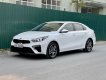 Kia Cerato 2018 - Màu trắng còn mới, 555 triệu