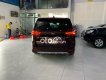 Kia Sedona 2018 - Màu đỏ số tự động