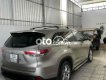 Toyota Highlander 2015 - Màu bạc, xe nhập