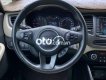 Kia Rondo 2019 - Màu xanh lam giá cạnh tranh