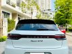 Porsche Macan 2017 - Cần bán xe màu trắng, nội thất đỏ