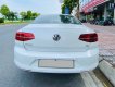 Volkswagen Passat 2017 - Màu trắng, nhập khẩu