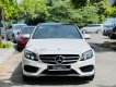 Mercedes-Benz C300 2017 - Xe màu trắng