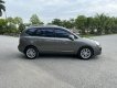 Kia Carens 2011 - Xe màu xám giá ưu đãi