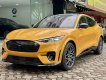 Ford Mustang 2022 - Màu vàng, nhập khẩu