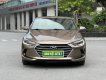 Hyundai Elantra 2017 - Màu vàng cát