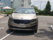 Kia Sedona 2017 - Cần bán lại xe đăng ký 2017 mới 95% giá 879tr