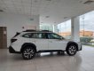 Subaru Outback 2022 - Xe màu trắng