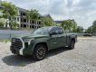 Toyota Tundra 2022 - Xe màu xanh