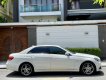 Mercedes-Benz E200 2015 - Giá chỉ 949 triệu