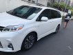 Toyota Sienna 2018 - Giá 3 tỷ 250tr