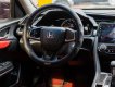 Honda Civic 2019 - Màu đen cá tính, nguyên zin