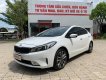 Kia Cerato 2016 - xe màu trắng