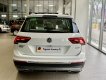 Volkswagen Tiguan 2023 - màu trắng khuyến mãi 100% trước bạ + 5 năm bảo dưỡng cho khách liên hệ Ms Minh Thư