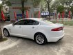 Jaguar XF 2012 - Màu trắng Ngọc Trinh