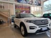 Ford Explorer 2022 - Xe màu trắng