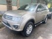 Mitsubishi Pajero 2014 - Xe màu bạc giá hữu nghị