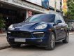 Porsche Cayenne 2010 - Màu xanh coban độc đáo