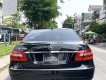 Mercedes-Benz E300 2012 - Màu đen