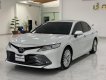 Toyota Camry 2019 - Cần bán lại xe 1 chủ từ đầu, đi giữ gìn, đẹp long lanh, hỗ trợ bank 60-70%, liên hệ giá tốt