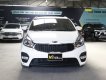 Kia Rondo 2022 - Xe màu trắng