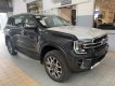 Ford Everest 2022 - Màu xám xi măng, phong trần cuốn hút - Nội thất đen và nâu hạt dẻ