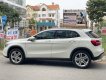 Mercedes-Benz GLC 200 2016 - Cần bán xe Mercedes GLC 200 năm sản xuất 2016, màu trắng