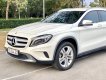 Mercedes-Benz GLA 200 2016 - Cần bán gấp Mercedes GLA 200 2017 siêu lướt, giá rẻ