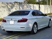 BMW 520i  M Sport 2017 - Bán ô tô BMW 520i M Sport năm 2017, màu trắng, nhập khẩu