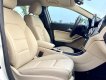 Mercedes-Benz GLA 200 2016 - Cần bán gấp Mercedes GLA 200 2017 siêu lướt, giá rẻ