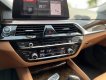 BMW 530i 2020 - Bán xe BMW 530i Luxury Line sản xuất 2020, màu đen