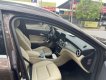 Mercedes-Benz GLA 200 2016 - Cần bán gấp xe Mercedes-Benz GLA 200 năm 2016, màu nâu, xe cực đẹp ít chạy mới 99%