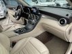Mercedes-Benz GLC 300 2017 - Cần bán gấp Mercedes-Benz GLC 300 năm sản xuất 2017, màu đen