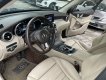 Mercedes-Benz GLC 300 2017 - Cần bán gấp Mercedes-Benz GLC 300 năm sản xuất 2017, màu đen