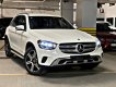 Mercedes-Benz GLC 200 2022 - Bán ô tô Mercedes-Benz GLC 200 4Matic năm 2022, màu trắng, giá tốt và nhiều ưu đãi khủng