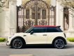 Mini Cooper S 2015 - Màu trắng kem, nội thất nâu, biển Hà Nội