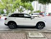 Mercedes-Benz GLC 250 2016 - Cần bán gấp xe màu trắng, chạy 8v km