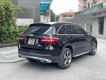 Mercedes-Benz GLC 250 2017 - Màu đen, nội thất kem