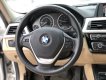 BMW 320i 2015 - Bán xe đăng ký lần đầu 2016, phom mới B48 đá cốp giá tốt 820tr