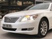 Lexus LS 400 2010 - Xe màu trắng, xe nhập