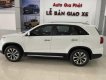 Kia Sorento 2016 - Màu trắng xe gia đình