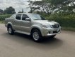 Toyota Hilux 2012 - Màu bạc, nhập khẩu