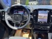 Volvo XC40 2023 - Tặng voucher 10 triệu - Tặng bảo dưỡng 3 năm miễn phí, bảo hành 3 năm không giới hạn km - Bộ quà tặng