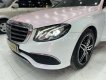 Mercedes-Benz E200 2017 - Màu trắng, độ lên E300