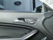 Mercedes-Benz CLA 200 2017 - Màu trắng, xe nhập