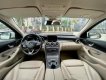 Mercedes-Benz C200 2016 - Cần bán xe trắng/kem - Xe cá nhân sử dụng biển số TP + hồ sơ giấy tờ đầy đủ + tặng thẻ chăm xe 1 năm