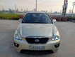 Kia Carens 2011 - Màu vàng số tự động, giá 289tr