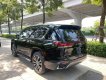Lexus LX 600 2022 - Phiên bản 8 chỗ màu đen, nội thất da bò, sẵn giao ngay toàn quốc