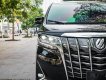 Toyota Alphard 2019 - Màu đen nội thất đen sử dụng cực ít  